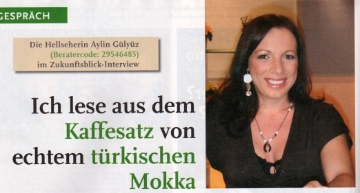 Ich lese aus dem Kaffeesatz von echtem türkischen Mokka: